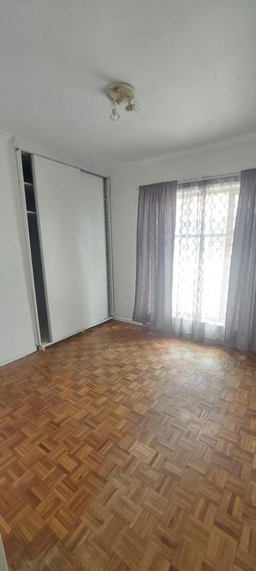 To Let 3 Bedroom Property for Rent in Grassy Park Western Cape